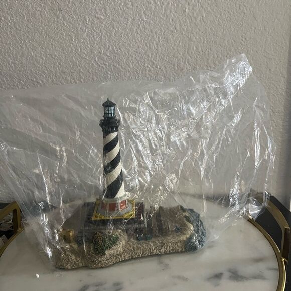 Harbor Lights Cape ‘Hatteras On-The-Move NC 2000 #632 Lighthouse Event Exclusive - Picture 2 of 14